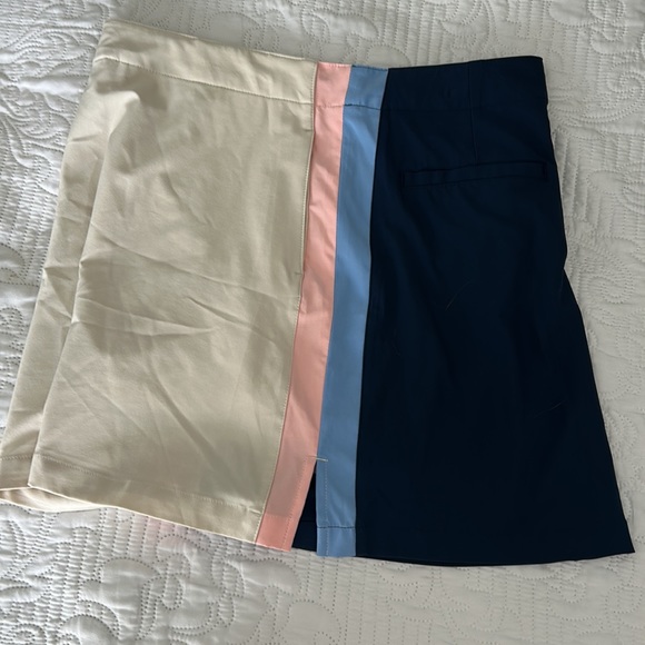 Golf skirt - Picture 2 of 4